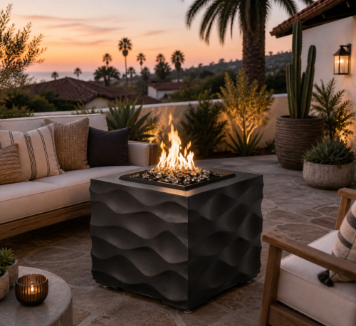 Voro Cube lifestyle evening